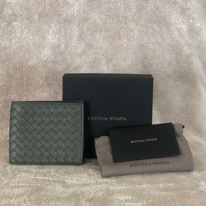 Bottega Veneta Mens Wallet